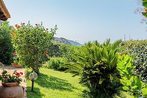 Costa Paradiso Resort