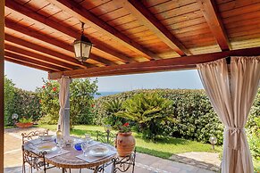 Costa Paradiso Resort