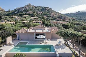 Costa Paradiso Resort