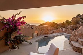 Costa Paradiso Resort