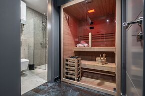 Luxury Villas Travera