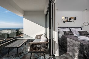 Luxury Villas Travera