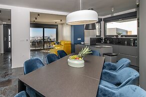 Luxury Villas Travera