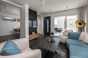 Luxury Villas Travera