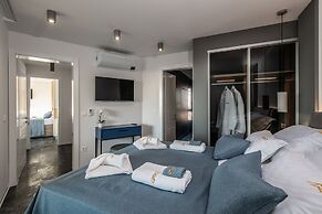 Luxury Villas Travera