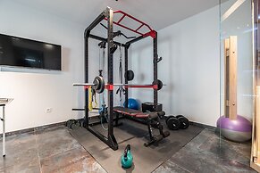 Luxury Villas Travera