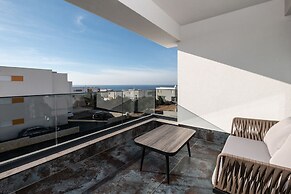 Luxury Villas Travera