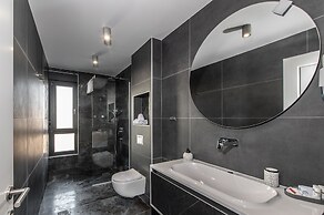 Luxury Villas Travera