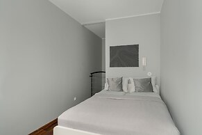 Duplex Apartment in Poznan by Renters