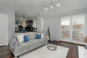 Duplex Apartment in Poznan by Renters