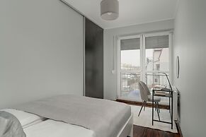 Duplex Apartment in Poznan by Renters