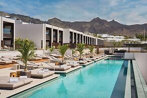 Royal Hideaway Corales Villas