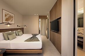 Royal Hideaway Corales Villas