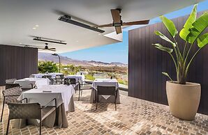 Royal Hideaway Corales Villas