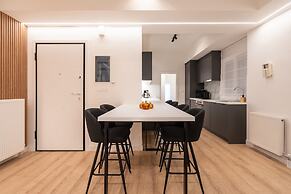 Exclusive and Deluxe Apartment in Athens