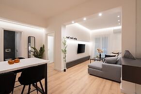 Exclusive and Deluxe Apartment in Athens