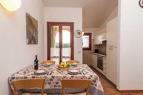 Il Borgo 10/8 700mt From The Beach