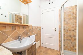 Il Borgo 10/8 700mt From The Beach