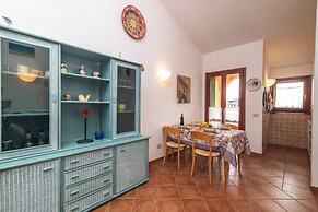 Il Borgo 10/8 700mt From The Beach