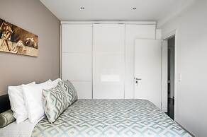 Euphoria Seaview Residences with Shared Pool by Konnect