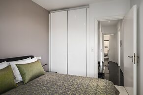 Euphoria Seaview Residences with Shared Pool by Konnect