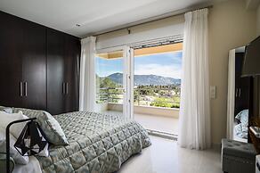 Euphoria Seaview Residences with Shared Pool by Konnect