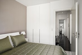 Euphoria Seaview Residences with Shared Pool by Konnect