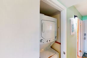 Summer House West C202