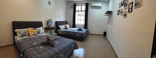 Padang Serai Deluxe Roomstay