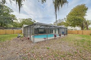 Idyllic Tampa Home w/ Private Pool: 11 Mi to Beach
