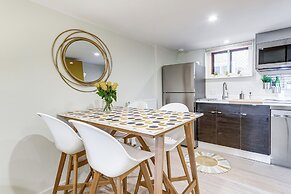 2 Mi to Downtown Denver: Stylish Gem w/ Fireplace!