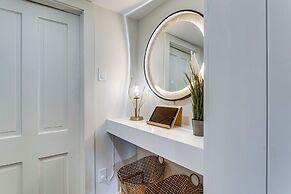 2 Mi to Downtown Denver: Stylish Gem w/ Fireplace!