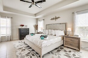 Modern Canalfront Home in Rotonda West w/ Lanai!