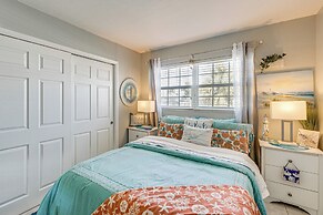 Port Charlotte Paradise w/ Private Outdoor Oasis!