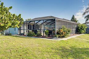 Port Charlotte Paradise w/ Private Outdoor Oasis!
