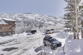 Comfy Brian Head Vacation Rental w/ Pool Access