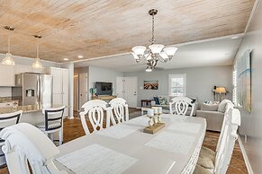 Pet-friendly Beaufort Home w/ Private Yard