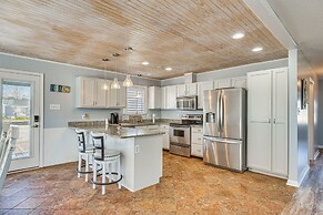 Pet-friendly Beaufort Home w/ Private Yard