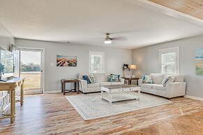 Pet-friendly Beaufort Home w/ Private Yard