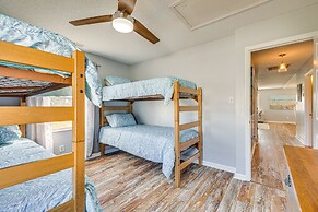 Pet-friendly Beaufort Home w/ Private Yard