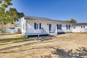 Pet-friendly Beaufort Home w/ Private Yard
