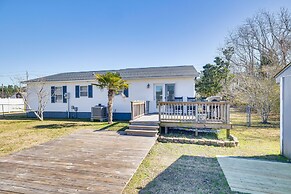 Pet-friendly Beaufort Home w/ Private Yard