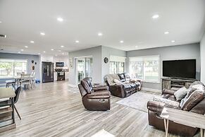 Palm Coast Home w/ Screened Patio, 3 Mi to Beach!