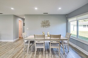 Palm Coast Home w/ Screened Patio, 3 Mi to Beach!