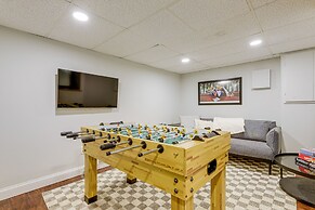 Niantic Duplex w/ Deck < 1 Mi to Beach + Boardwalk