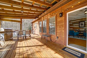 Lakeside Cashiers Cabin w/ Private Boat Dock!