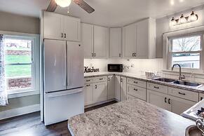 Family-friendly Altoona Abode w/ Spacious Patio!