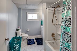 Family-friendly Altoona Abode w/ Spacious Patio!