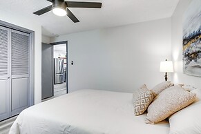 Central Cedar City Apartment: Walk to Suu!