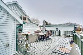 Deck + Fenced Yard: Quiet Mcclusky Retreat!